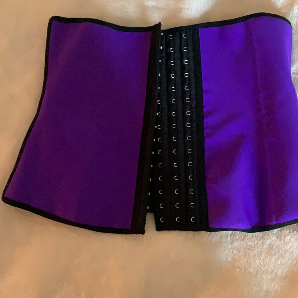 Waist trainer XL